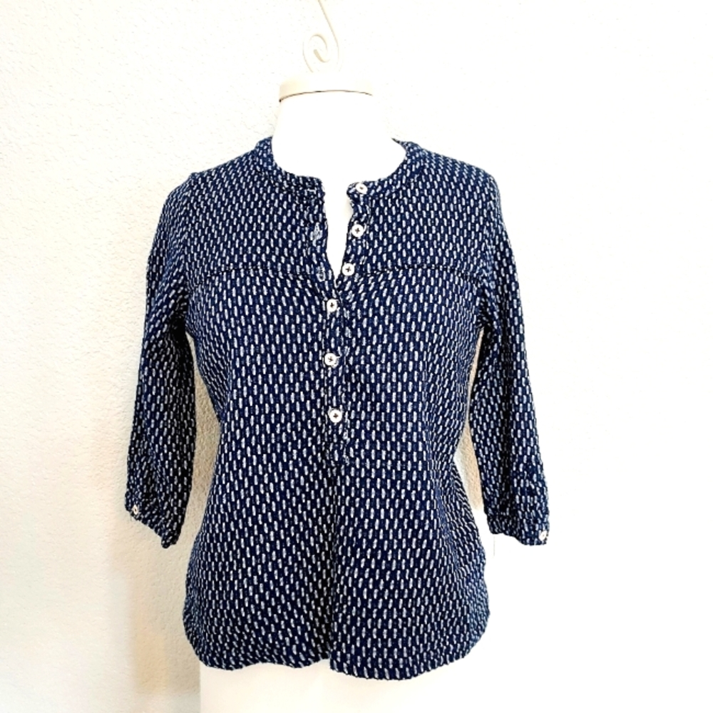 🔴3/$20 Momo New York Blue & White 3/4 Sleeves Blouse - One Size